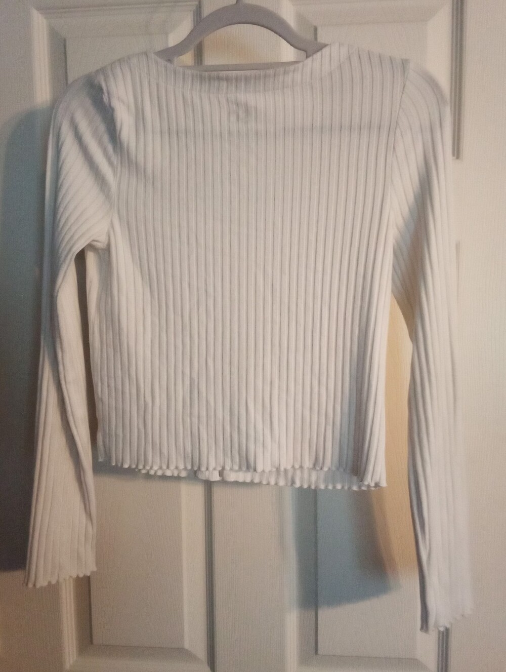 SO White Ribbed Button-Front Crop Cardigan - Picture 2 of 4